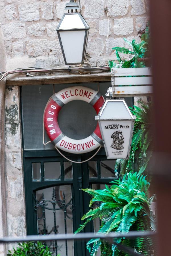The Ragusa Arms エクステリア 写真