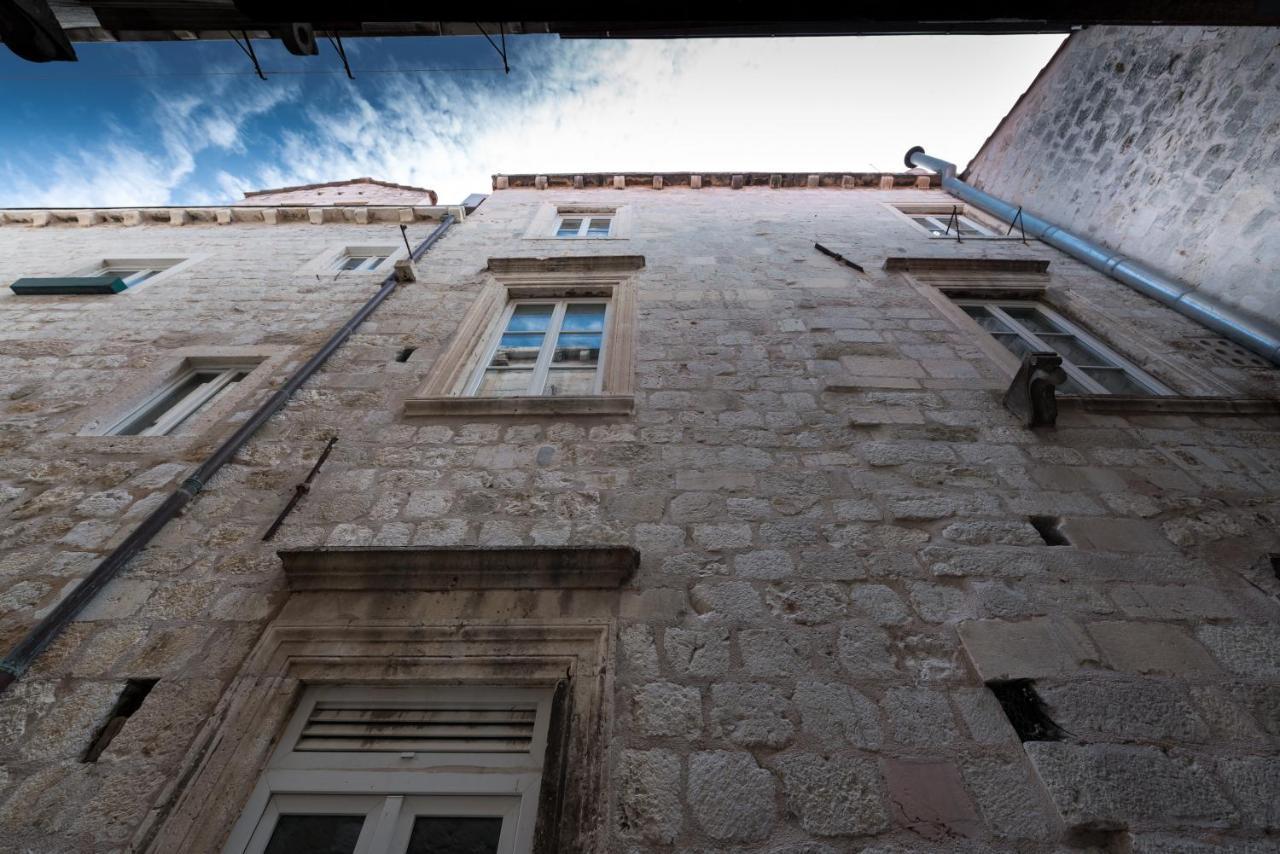 The Ragusa Arms エクステリア 写真
